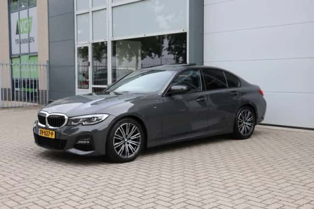 BMW 3-Serie (2019) thumbnail 4