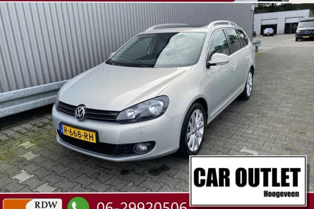Volkswagen Golf (2011) thumbnail 1
