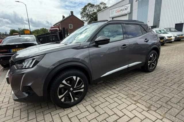 Peugeot 2008 (2022) thumbnail 6