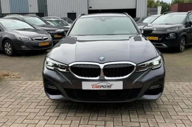 BMW 3-Serie (2022) thumbnail 3