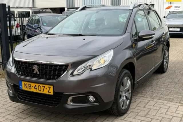 Peugeot 2008 (2017) thumbnail 1