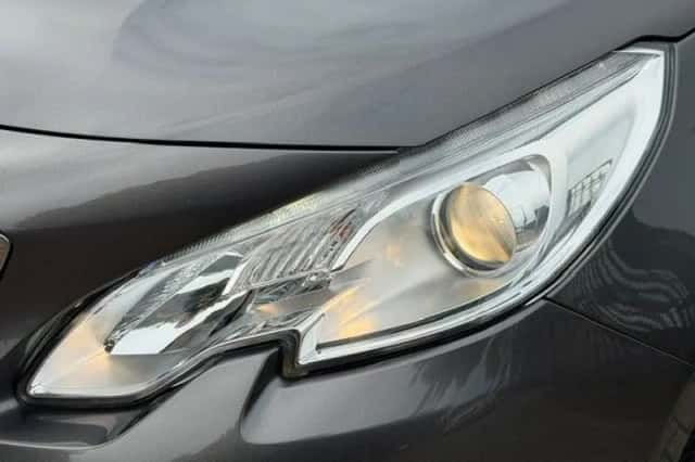 Peugeot 2008 (2017) thumbnail 4