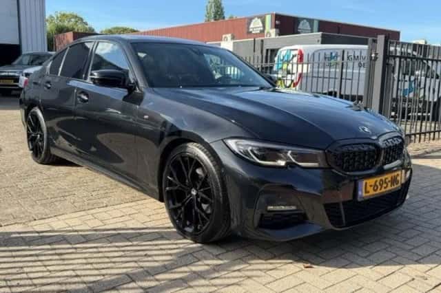 BMW 3-Serie (2020) thumbnail 2