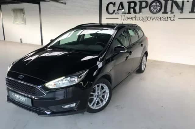 Ford Focus (2015) thumbnail 1