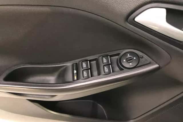 Ford Focus (2017) thumbnail 6