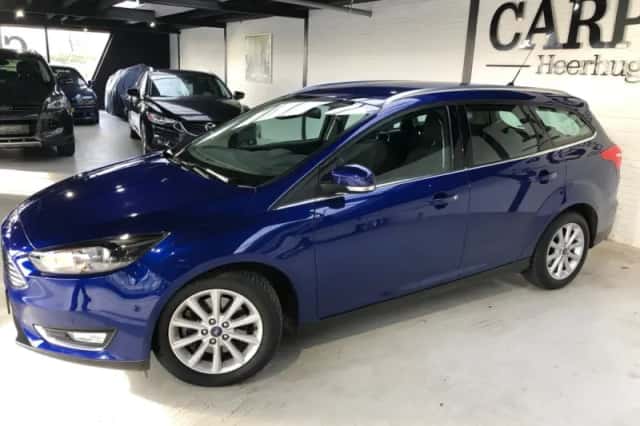 Ford Focus (2016) thumbnail 3