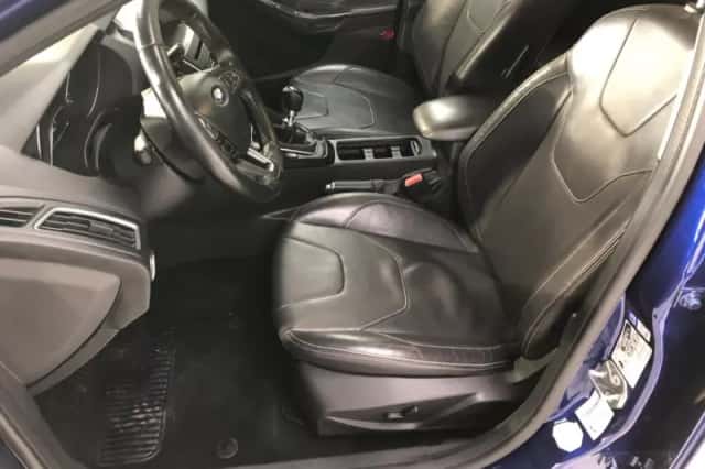 Ford Focus (2014) thumbnail 6