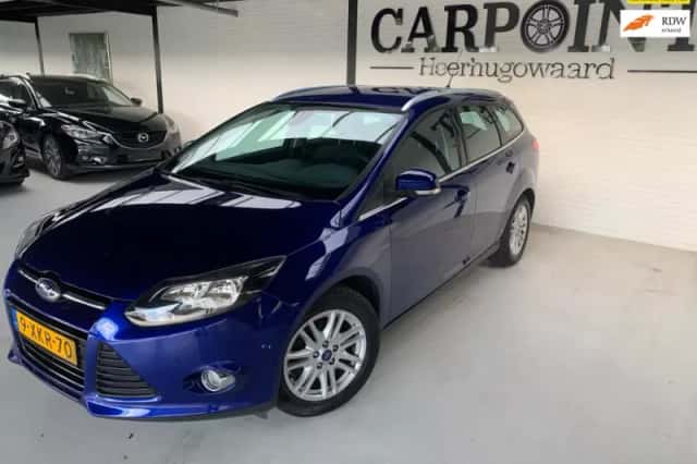 Ford Focus (2014) thumbnail 1
