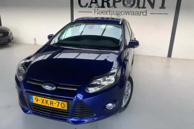Ford Focus (2014) thumbnail 2