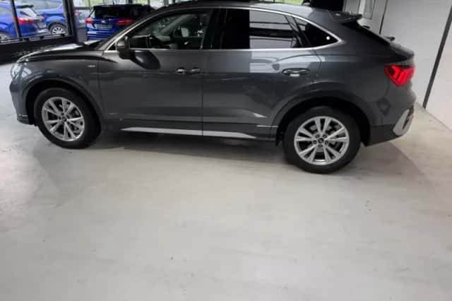 Audi Q3 Sportback (2024) thumbnail 6