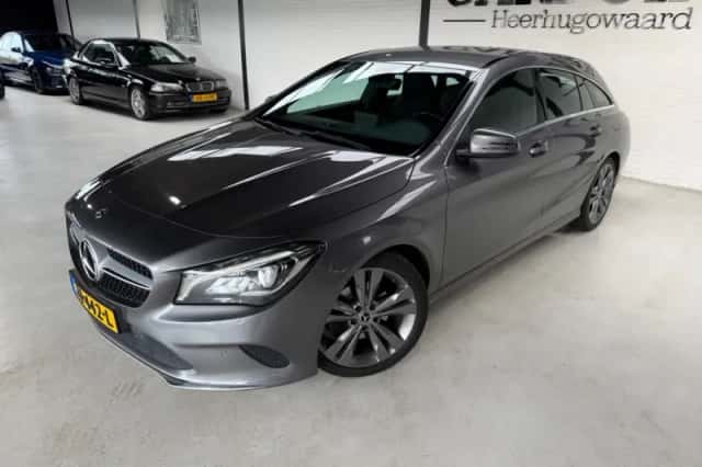 Mercedes-Benz CLA-Klasse (2019) thumbnail 3