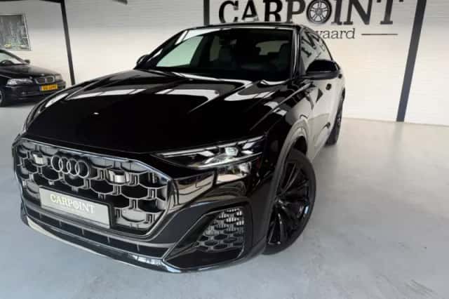 Audi Q8 (2025) thumbnail 2