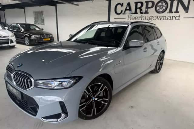 BMW 3-Serie (2025) thumbnail 1