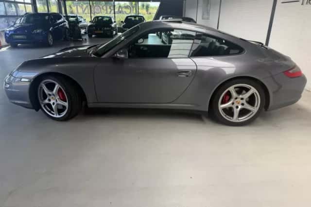 Porsche 911 (2006) thumbnail 3