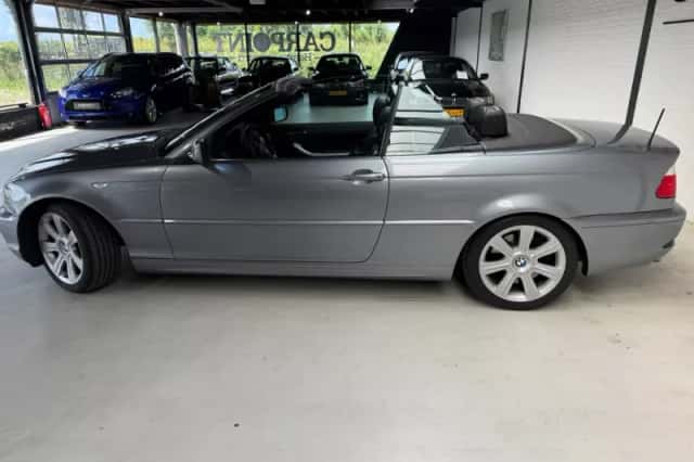 BMW 3-Serie (2004) thumbnail 6