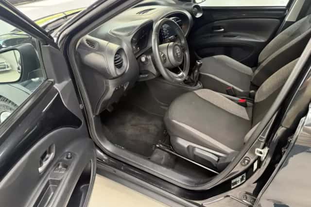 Toyota Aygo X (2022) thumbnail 6