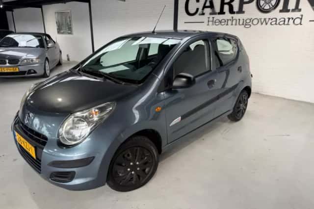 Suzuki Alto (2010) thumbnail 2