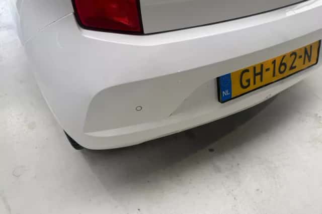 SEAT Mii (2015) thumbnail 5