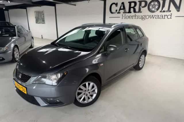 SEAT Ibiza (2013) thumbnail 2