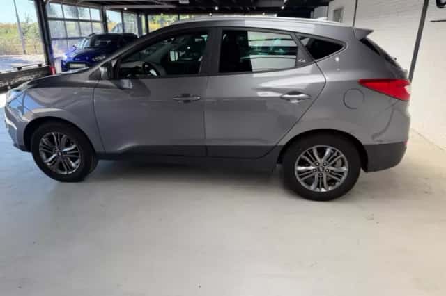 Hyundai ix35 (2014) thumbnail 3