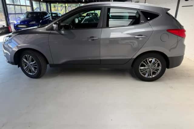 Hyundai ix35 (2014) thumbnail 4