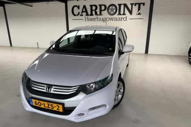 Honda Insight (2010) thumbnail 2
