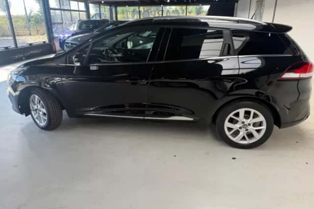 Renault Clio (2020) thumbnail 4