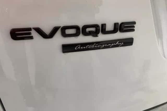 Land Rover Range Rover Evoque (2024) thumbnail 6