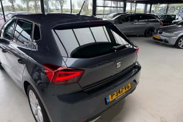 SEAT Ibiza (2022) thumbnail 5
