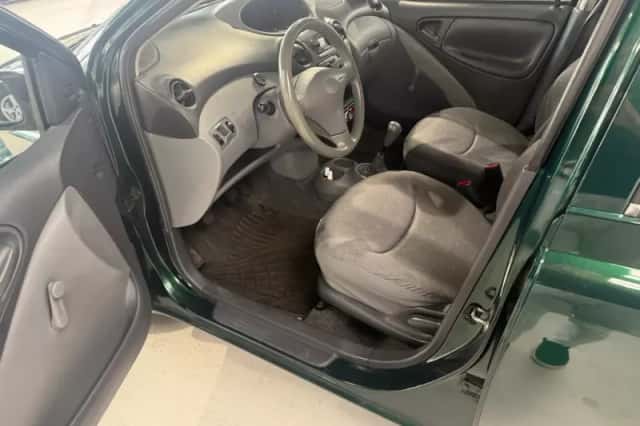Toyota Yaris (2001) thumbnail 5