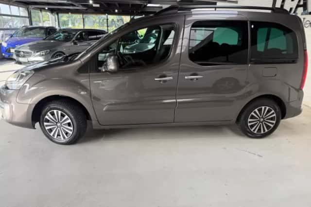 Peugeot Partner (2018) thumbnail 4