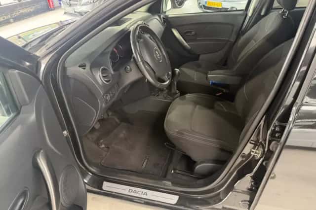 Dacia Logan MCV (2014) thumbnail 5