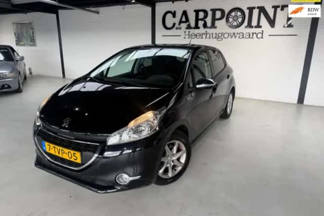 Peugeot 208 (2014) thumbnail 1