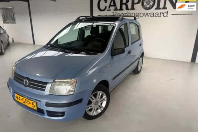Fiat Panda (2008) thumbnail 1