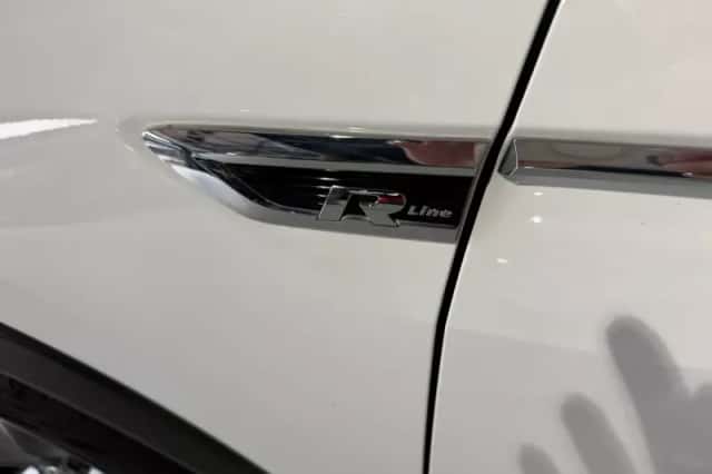 Volkswagen Tiguan (2019) thumbnail 6
