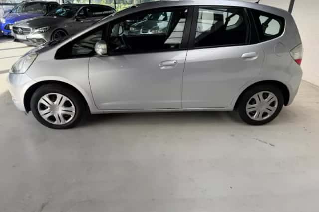 Honda Jazz (2009) thumbnail 4