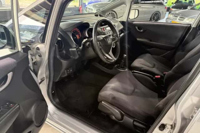 Honda Jazz (2009) thumbnail 6