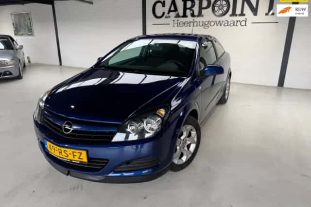 Opel Astra (2005) thumbnail 1