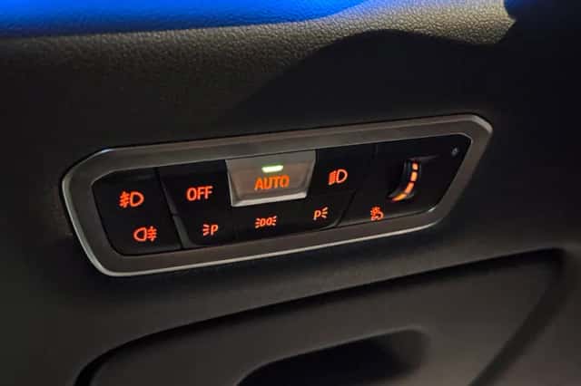 BMW X5 (2020) thumbnail 4