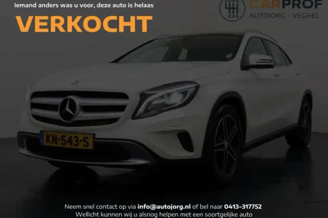 Mercedes-Benz GLA-Klasse (2016) thumbnail 1