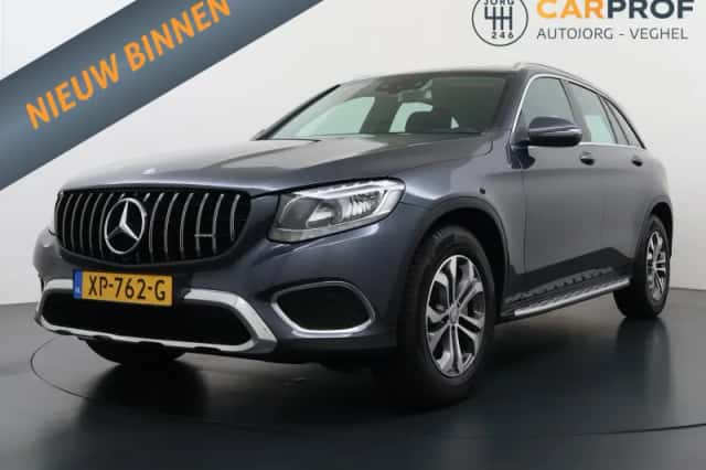 Mercedes-Benz GLC-Klasse (2016) thumbnail 1