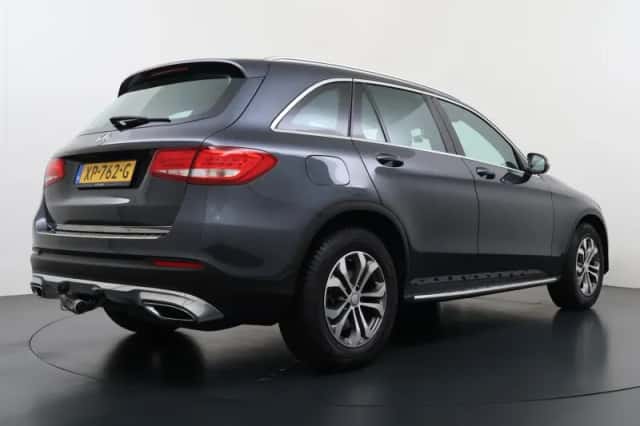 Mercedes-Benz GLC-Klasse (2016) thumbnail 3