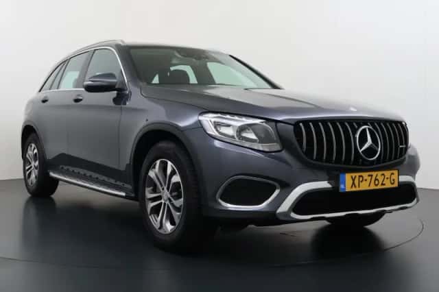 Mercedes-Benz GLC-Klasse (2016) thumbnail 4