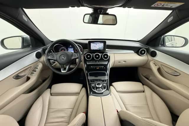 Mercedes-Benz C-Klasse (2016) thumbnail 5