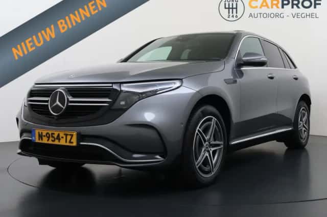 Mercedes-Benz EQC (2021) thumbnail 1