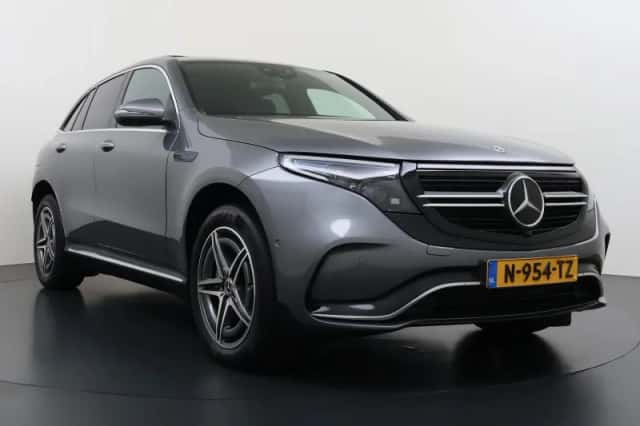 Mercedes-Benz EQC (2021) thumbnail 4