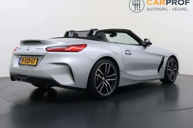 BMW Z4 (2022) thumbnail 3