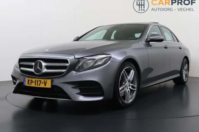 Mercedes-Benz E-Klasse (2016) thumbnail 1