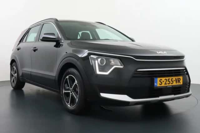 Kia Niro (2022) thumbnail 4