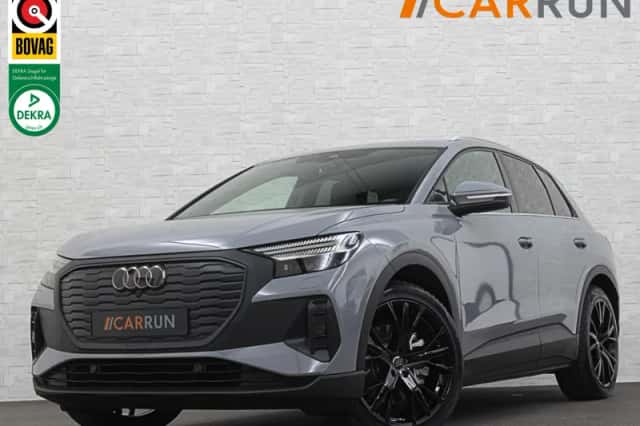 Audi Q4 e-tron (2023) thumbnail 1